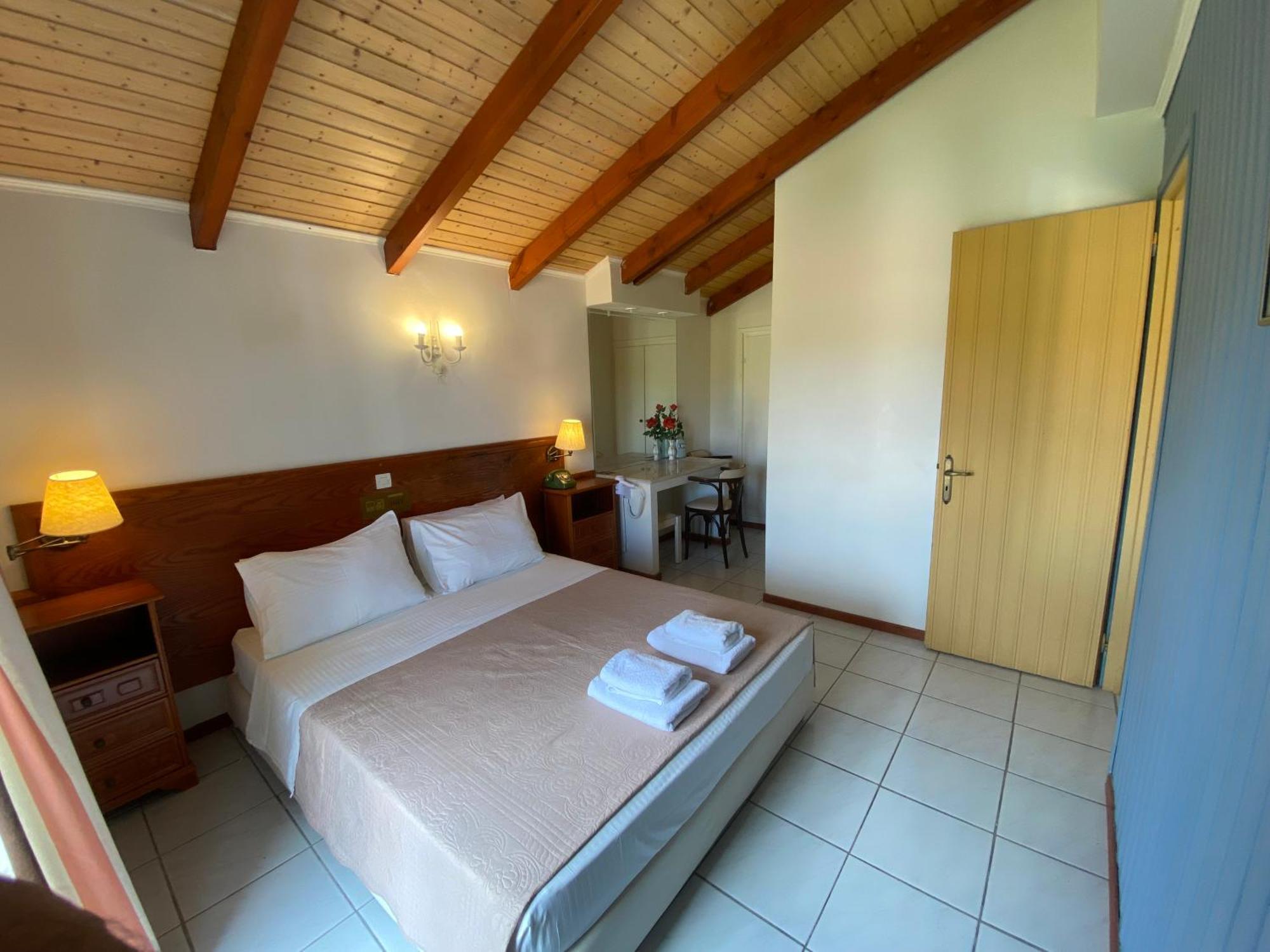 Hotel Sunrise Pesádha