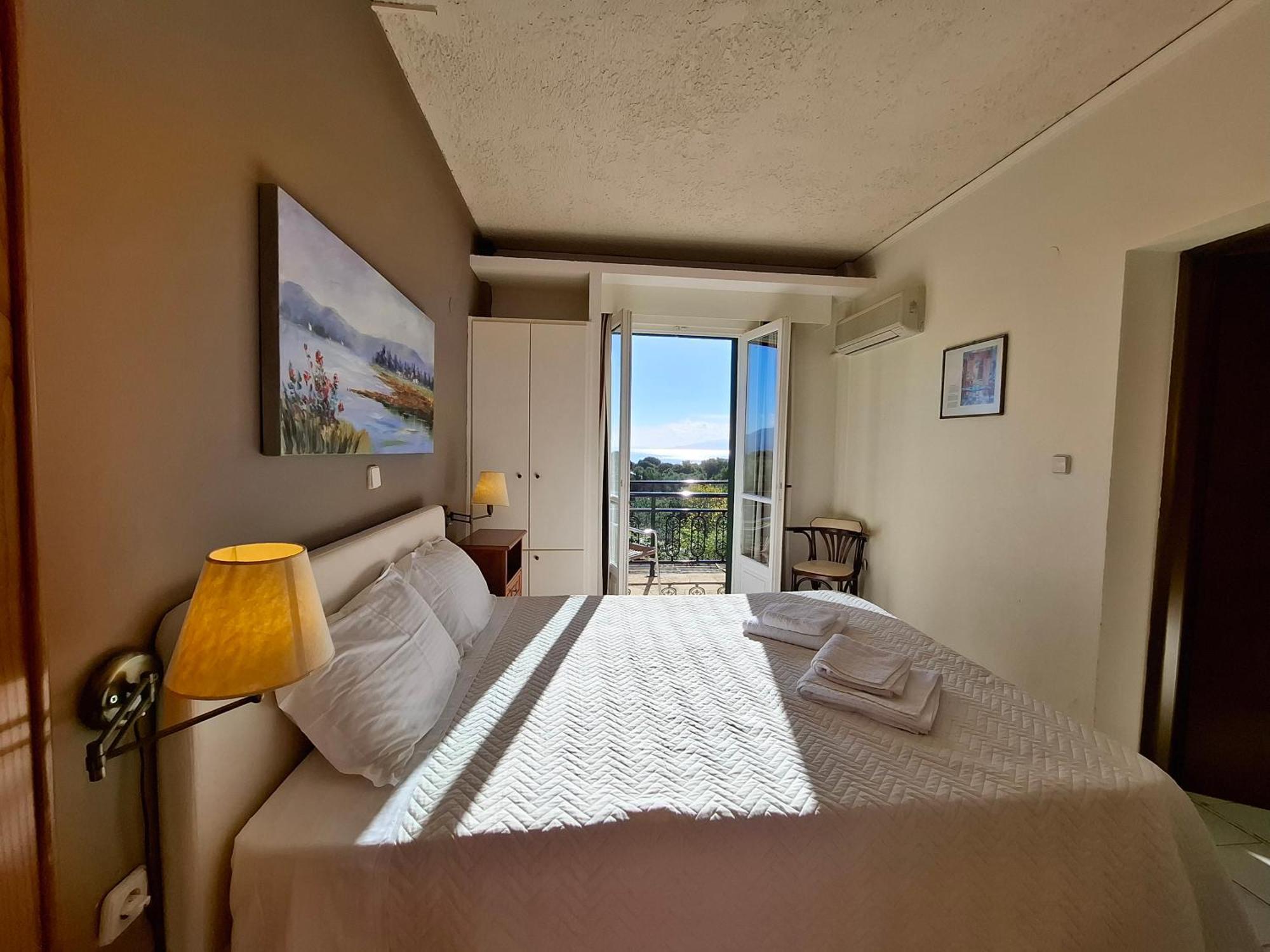 Sunrise Hotel Pesádha