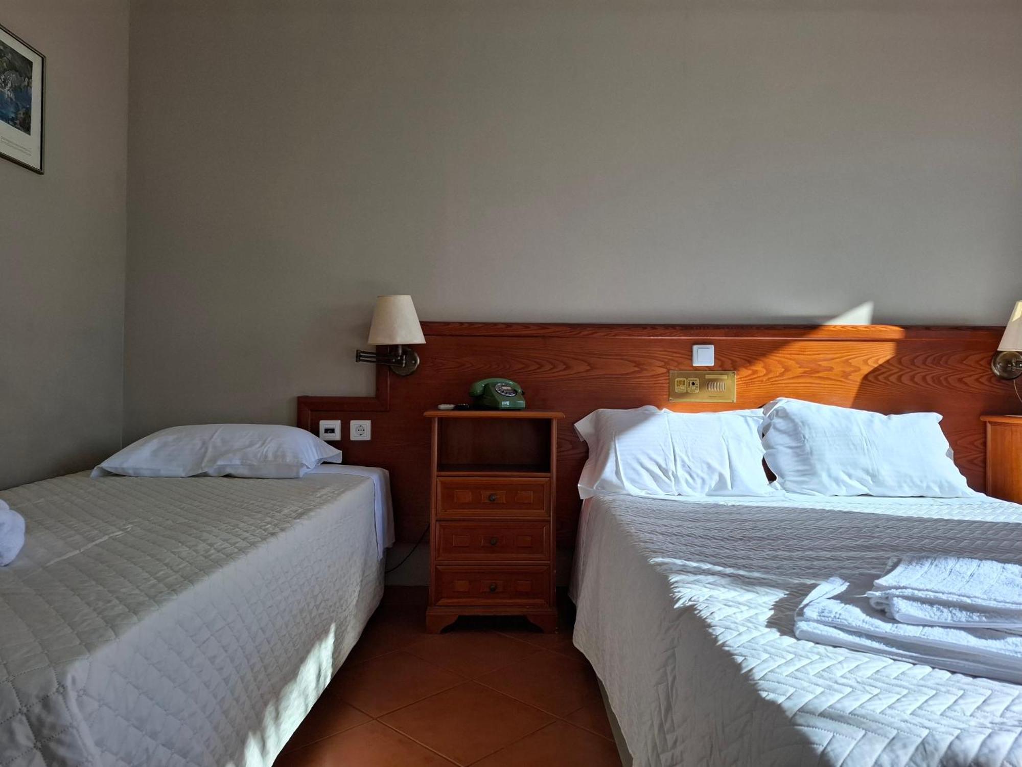 Sunrise Hotel